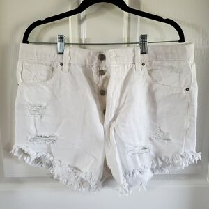 Wild Fable High-Rise White Jean Shorts Distressed Frayed Hem. #MP